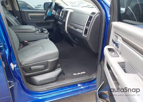 2016 Ram 1500 Slt z USA, uszkodzony, nr VIN 1C6RR7GT3GS377496